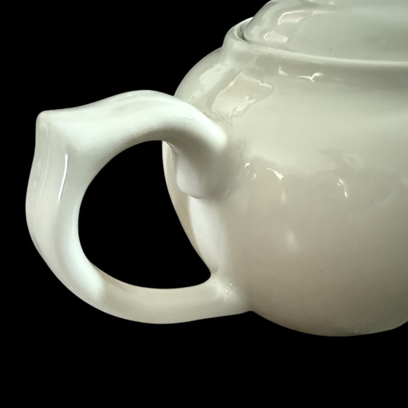 Cordon Bleu B.I.A Classic White (Smooth) Teapot with Lid excellent condition - Picture 5 of 8